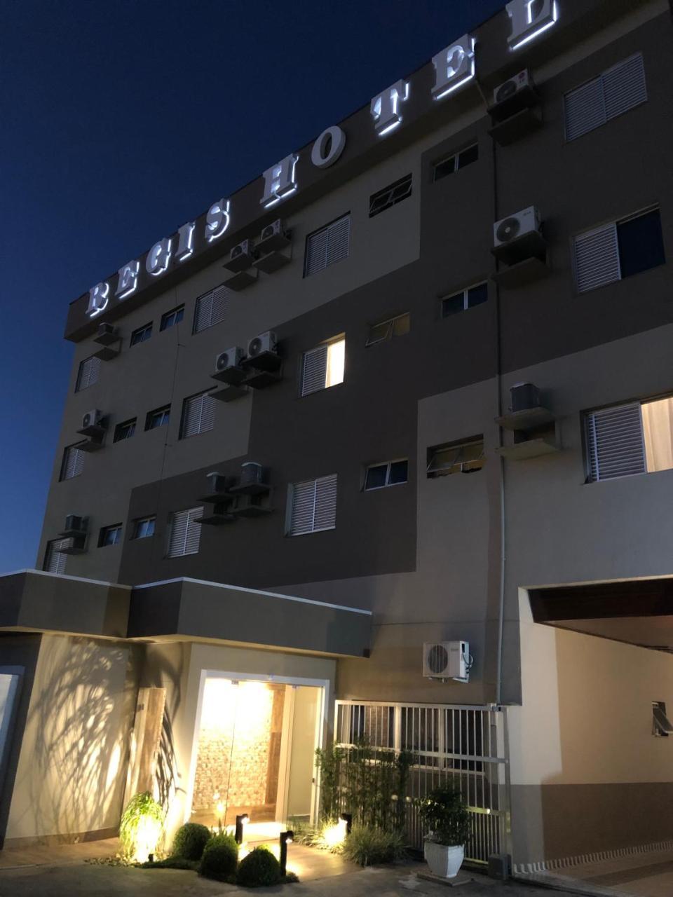 Regis Hotel II Registro  Exterior foto
